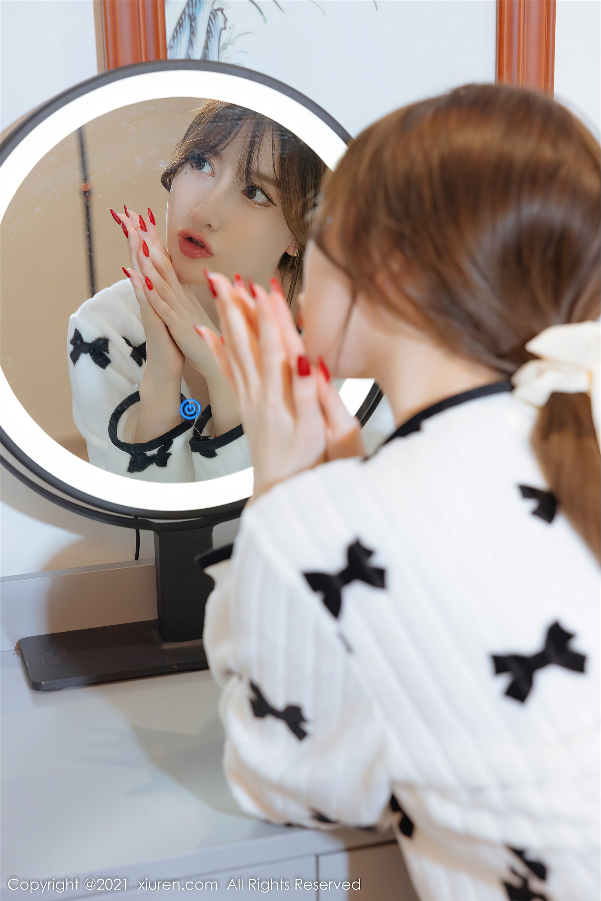 XiuRen秀人网 2021.12.21 NO.4365 美桃酱